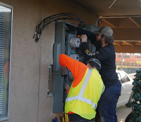 Licensed & Insured electrician in tulare